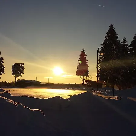 Vier Jahreszeiten Διαμέρισμα *