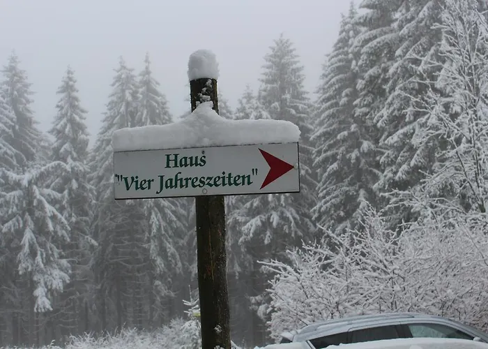 Vier Jahreszeiten Appartement *